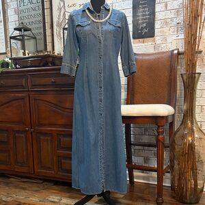 Harold's Classic Blue Long Sleeve Dress
